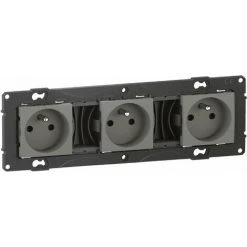 LEGRAND Triple Prise De Courant Précâblée Altège 16A - Nuage - Bticino