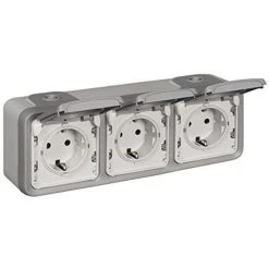 LEGRAND ? 069743 TRIPLE PRISE H GRIS PLEXUS II MONOB. SUP REF. 6565120103