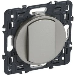 LEGRAND Va Et Vient 10 Ax Complet Titane (067706)