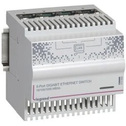 LEGRAND Switch Modulaire Pour Mise En Réseau Informatique 4 Sorties RJ45 1Gigabit IP20 IK04 4 Modules (413009)