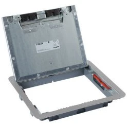 LEGRAND Couvercle Métal Revêtement Inox Pour Boite De Sol Version Standard 12 Modules Ou 18 Modules (088004)