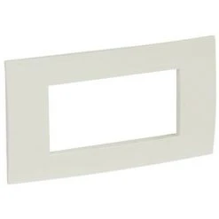 Plaque Legrand Vela Carré Blanc Brillant 4 Modules 685642