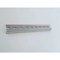 Jeu De 2 Montants Profilés Longueur 237mm Pour Coffrets Atlantic Hauteur 300mm Lina25 LEGRAND 036150