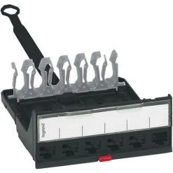 LEGRAND Cassette Nue Pour Panneaux De Brassage Droits à équiper LCS (033755)