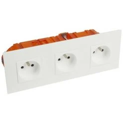 LEGRAND Kit Prise De Courant Triple Precablee Fb 3x2p+t Bornes Auto Neige + Boite (BTAL23DK)