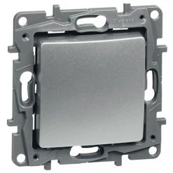 Legrand Argent Niloe 96660 Interrupteur Simple Ou Va Et Vient -LEGRAND Soldes 23849827 2