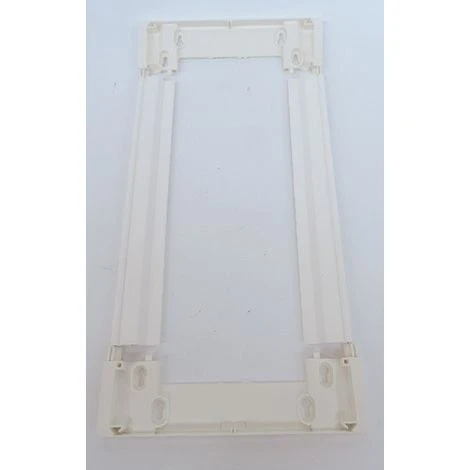 Demi-rehausse blanche H15mm pour coffret 3 rangées 3x13M EQUINOXE LEGRAND 001363 Demi-rehausse Blanche H15mm Pour Coffret 3 Rangées 3x13M EQUINOXE LEGRAND 001363 -LEGRAND Soldes 24565993 1