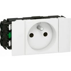 LEGRAND Prise De Courant Pour Goulotte Mosaic - Blanc - 2P+T