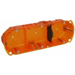 LEGRAND Boîte Universelle 3 Postes Batibox