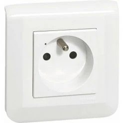 LEGRAND PRISE CONNECTEE FR 16A MOS - Besoin D'Habitat