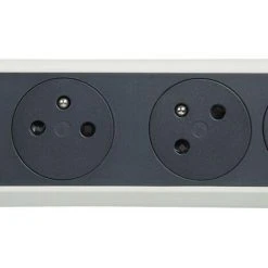 LEGRAND Rallonge 4x2P+T Surface Avec Interrupteur Sans Cordon - Blanc/Noir