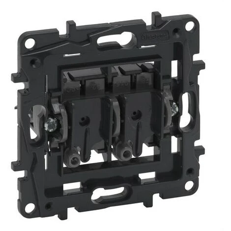 Interrupteur double Niloé Step 10AX 250V LEGRAND 864008 Interrupteur Double Niloé Step 10AX 250V LEGRAND 864008 -LEGRAND Soldes 50325264 1