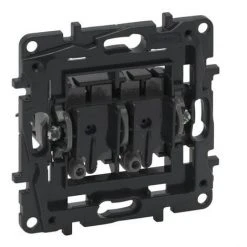 Interrupteur Double Niloé Step 10AX 250V LEGRAND 864005