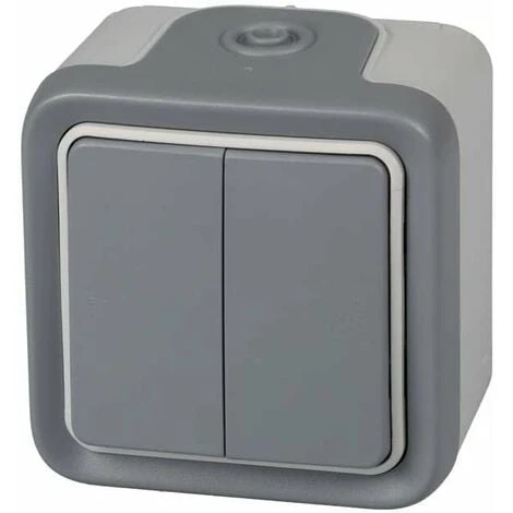 Double interrupteur mural, bouton poussoir étanche en saillie de la gamme Plexo, double interrupteur extérieur, étanche (IP55), couleur grise - Legrand, 191514 Plexo. Double Interrupteur Mural, Bouton Poussoir étanche En Saillie De La Gamme Plexo, Double Interrupteur Extérieur, étanche (IP55), Couleur Grise - Legrand, 191514 Plexo. -LEGRAND Soldes 59586935 1