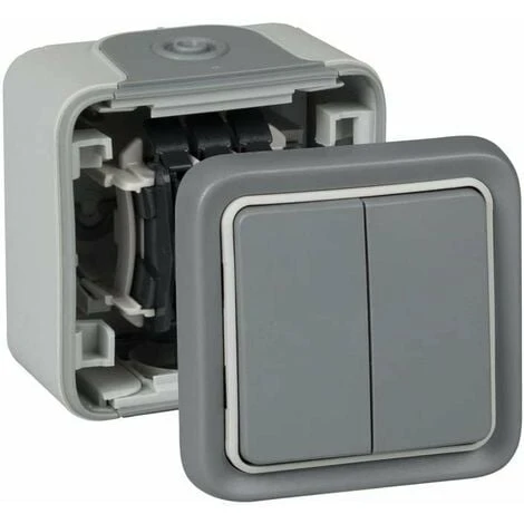 Double interrupteur mural, bouton poussoir étanche en saillie de la gamme Plexo, double interrupteur extérieur, étanche (IP55), couleur grise - Legrand, 191514 Plexo. Double Interrupteur Mural, Bouton Poussoir étanche En Saillie De La Gamme Plexo, Double Interrupteur Extérieur, étanche (IP55), Couleur Grise - Legrand, 191514 Plexo. -LEGRAND Soldes 59586935 4