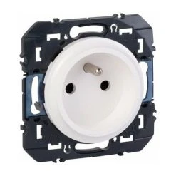 LEGRAND DOOXIE 2P+T FAIBLE ENCOMB BLC -