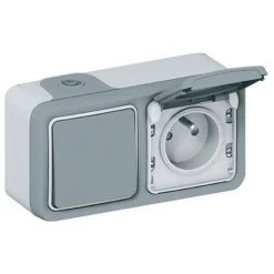 LEGRAND PLEXO INTERRUPTEUR VA ET VIENT ET PRISE DE COURANT 2P+T ÉTANCHES COMPLET GRIS IP55