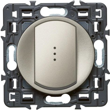 LEGRAND Interrupteur/va-et-vient lumineux (voyant fourni) Céliane Soft - 10A - Titane LEGRAND Interrupteur/va-et-vient Lumineux (voyant Fourni) Céliane Soft - 10A - Titane -LEGRAND Soldes 7834178 1