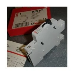 Legrand 007352 Contacteur Auxiliaire 250V - Gris