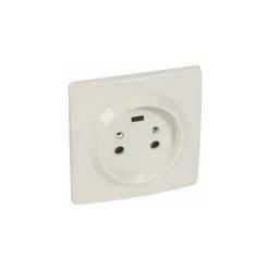 Socle 2P+T 20A à Vis Avec éclips De Protection 95x95mm - 055452 - Legrand