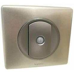 Interrupteur V&V à Extinction Auto Par Detection IR Couleur Titane Complet CELIANE LEGRAND 067012-KIT-T